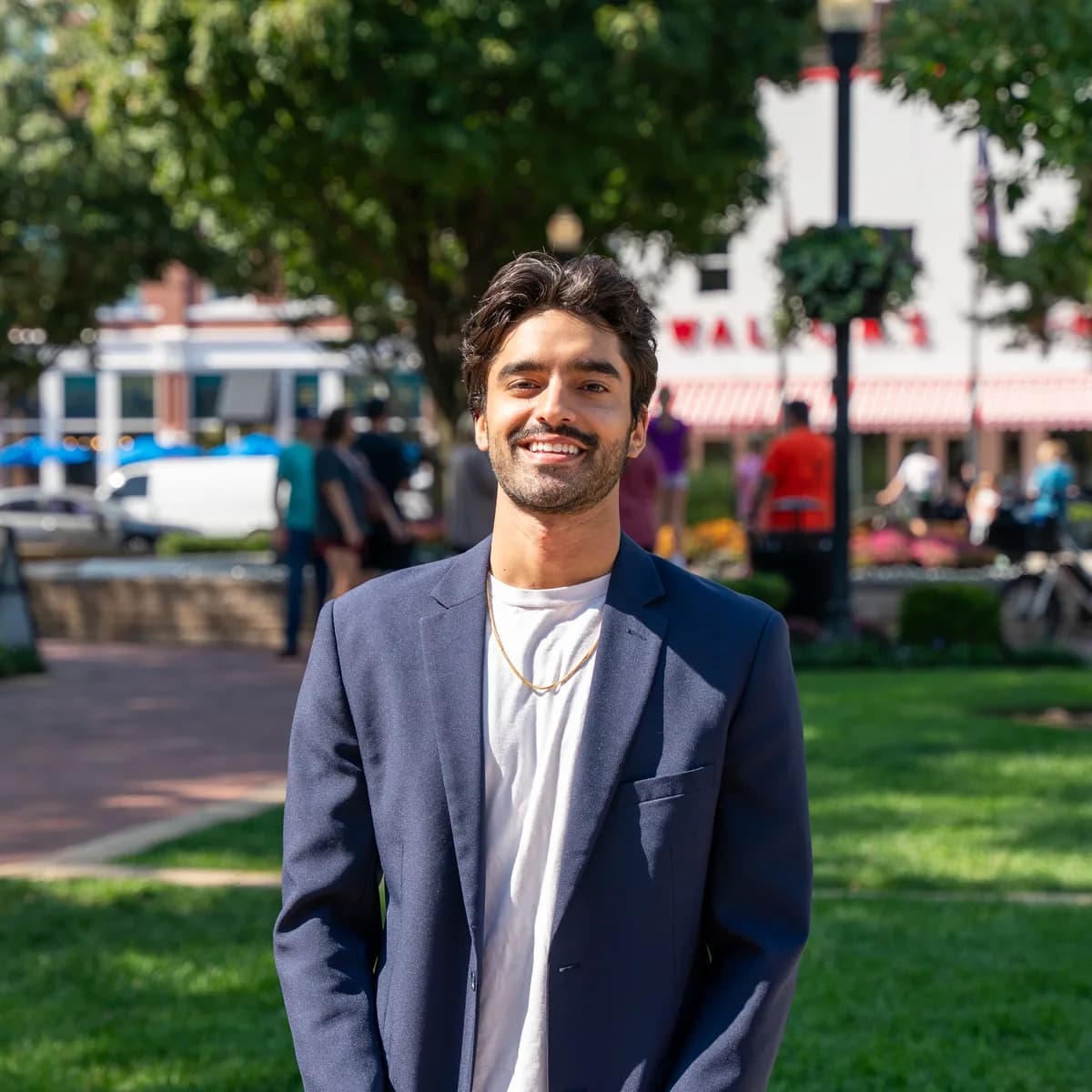 Justin Gulati headshot